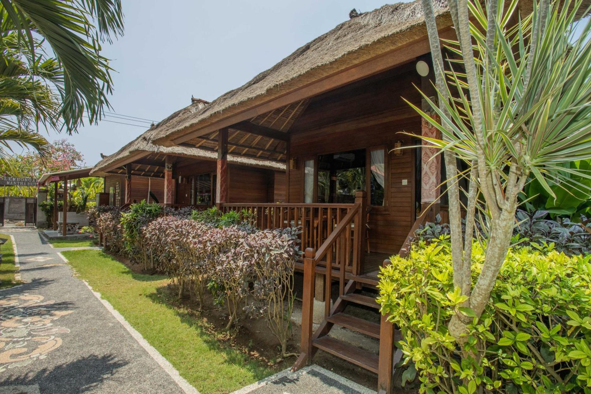 מלון Lembongan Mantra Huts מראה חיצוני תמונה