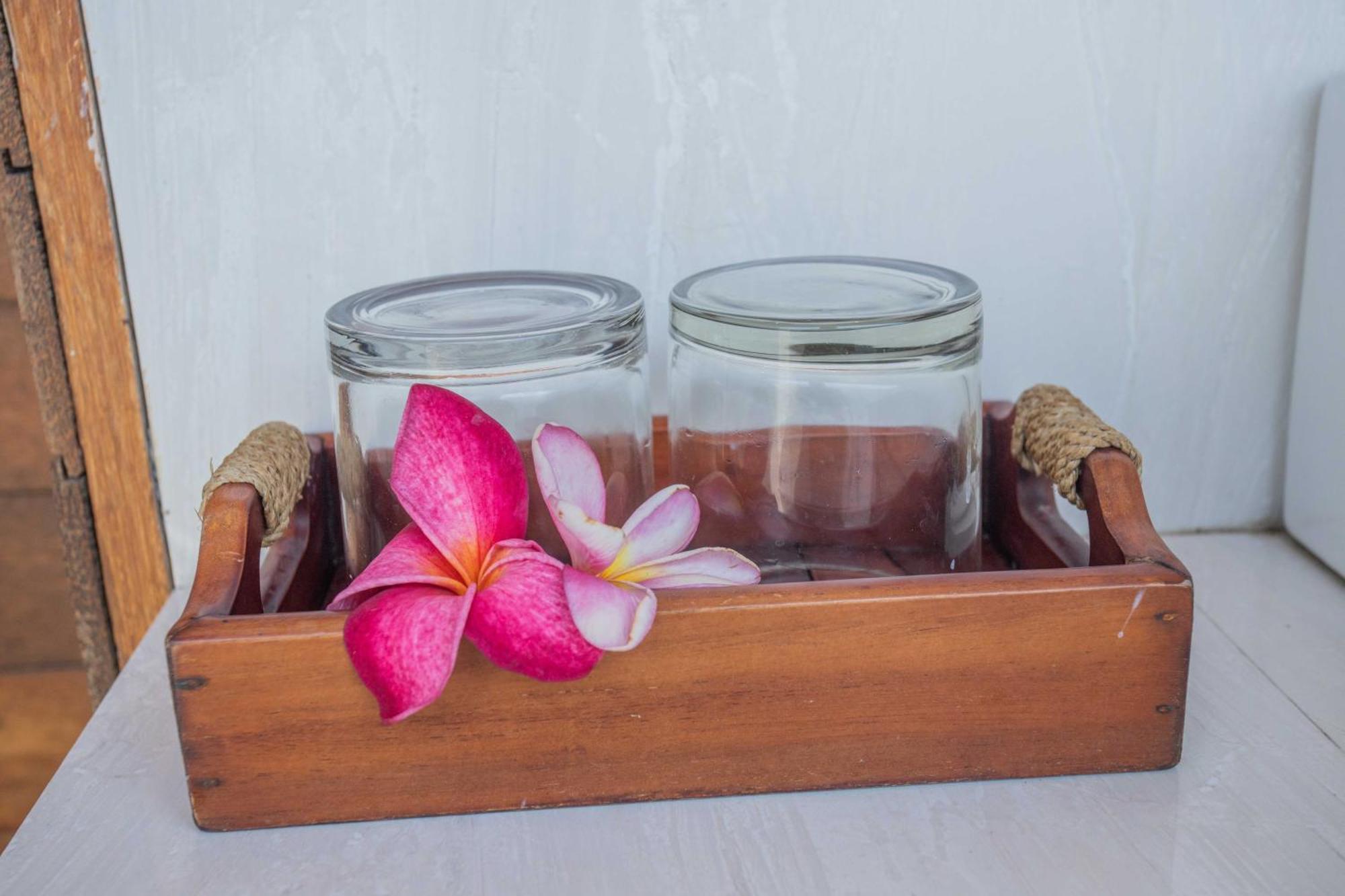 מלון Lembongan Mantra Huts מראה חיצוני תמונה